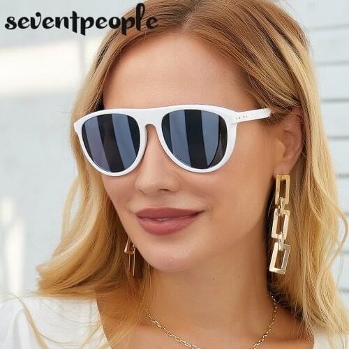 Fashion Round Sunglasses Men 2021 Luxury Brand Trendy Oval Sun Glasses For Women Vogue Catwalk Shade Eyewear Jelly Color Temples