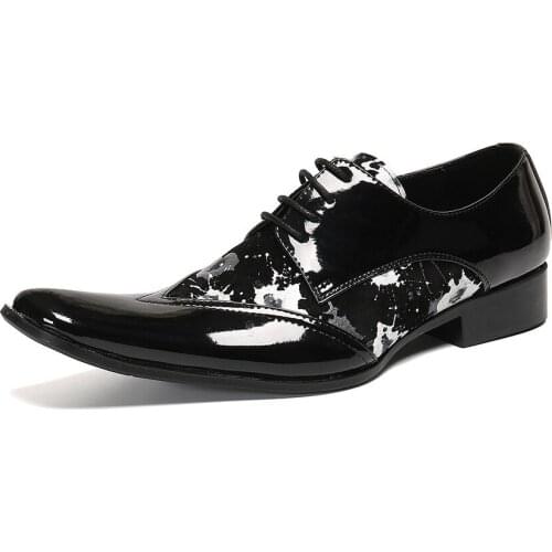 Summer New Casual Mens Classic Fashion Shoes Square Head Personality Cowhide Leather Bright Black Mens Shoes