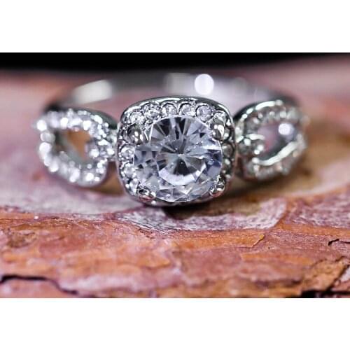 Charm Geometric White Cubic Zircon Rings for Women Classic Unique Shape Silver Color Wedding Engagement Anniversary Rings Gift