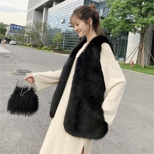 2021 Winter Female Fox Fur Vests Coat Winter Warm Thick Fur Waistcoat Jacket Large Size S-4xl Fur Sleeveless Outerwear Overcoat