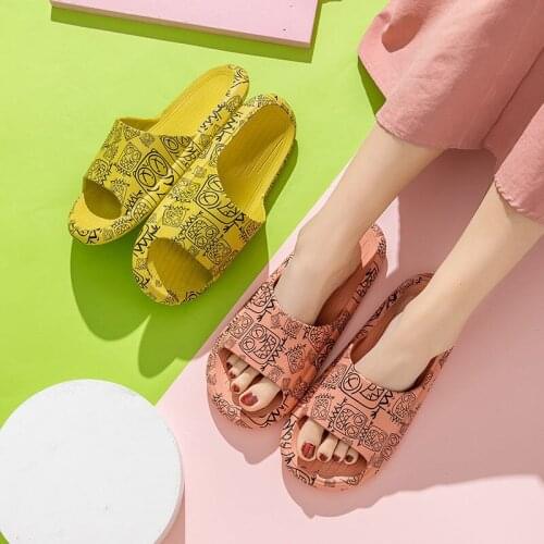 New slippers summer indoor bathroom antiskid deodorant lovers trend bath sandals mens and womens home slippers summer slipper