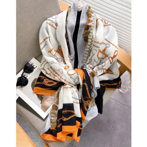 2021 brand spring, autumn and winter womens beach quality shawl cotton scarf ladies fashion scarf turban Pashmina turban 90*180