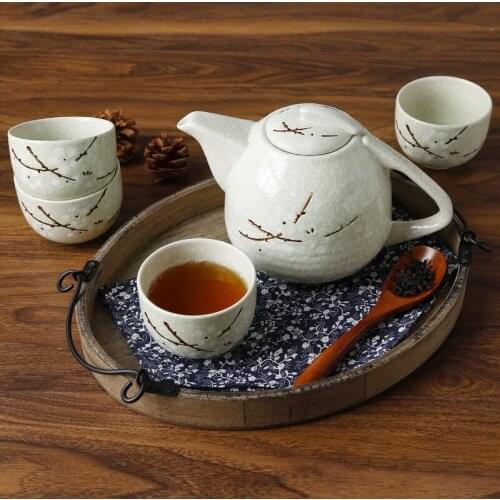 Color Plum Blossom Japanese Ceramic Tea Set Home Hotel Underglaze Kung Fu Tea Cup Chinese Style One Pot Four Cups