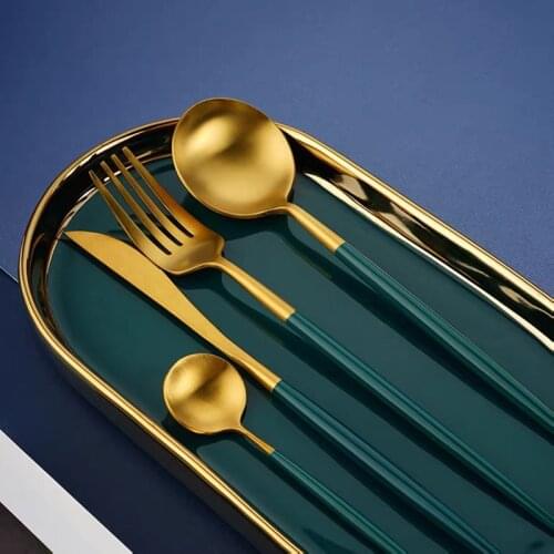 304 Stainless Steel Golden Cutlery Set Black Luxury Dinnerware Set Kitchen Cutlery Mirror Polishing Fork Spoons Knives Set 4Pcs