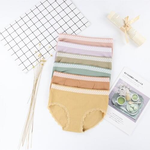 Sexy Women Hot Sale High Quality Women Mid-waist Sexy Lace Polka Dots Comfortable And Breathable Girly Briefs For Dropshipping