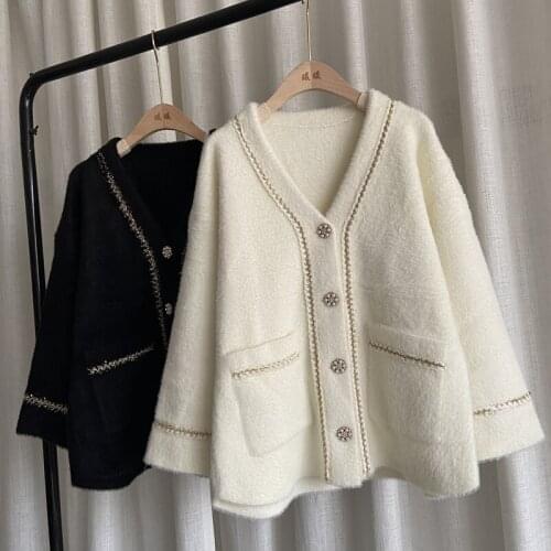 2020 Autumn Winter Sweater Coat Female Fashion V-Neck Pearl Button Tops Thick Mink Fleece Knitted Cardigan Women Outerwear H1714