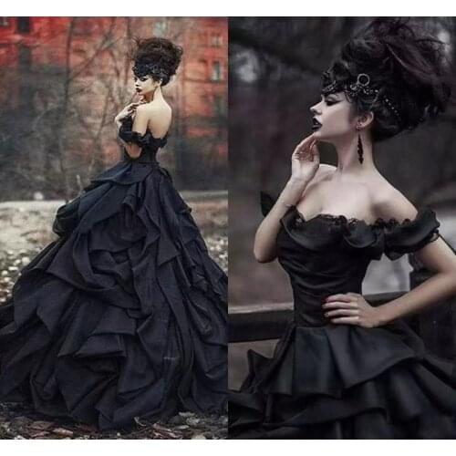 Black Gothic Ball Gown Wedding Dresses Off Shoulder Tiered Pleat Lace Victorian lace-up corset outdoor bride cosplay weddinggown