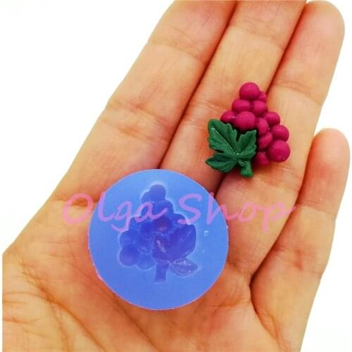 SYL178 20.6mm x 17.1mm Grape Silicone Mold Fondant Cake Decoration Candy Resin Clay Earrings Necklace Craft Soap Candle