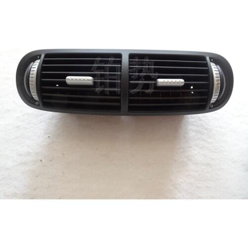 Car Central nozzle 2007-Por sch eCa yen ne Central air outlet of instrument panel Air conditioning air outlet Front air outlet