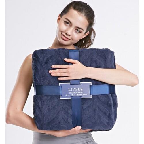 200*230 cm Queen King Size Blanket Super Soft Warm Winter Blanket Throws on Bed/Sofa High Quality Flannel Blanket for Bed