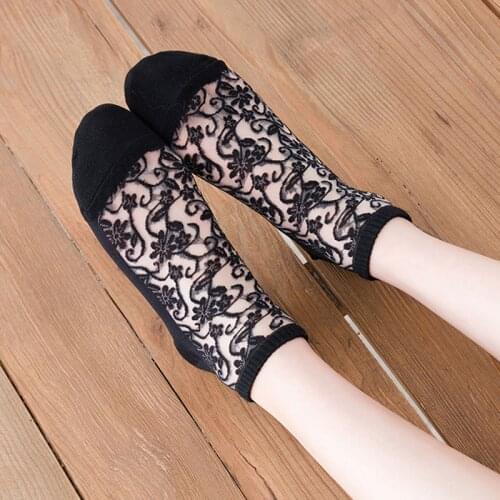 Fashion Women Socks New Ankle Socks Girls Transparent Flowes Women Fashion Spring Lace Thin Short Socks Ankle Invisible Socks