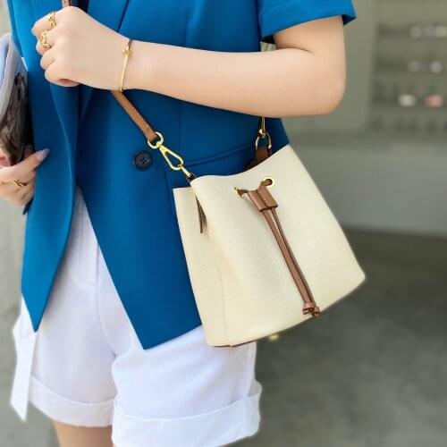 2021 New Design Leather Large Capacity Bucket Bag Fashion Messenger Bag Multifunctional Tote Handbag Bag For Women