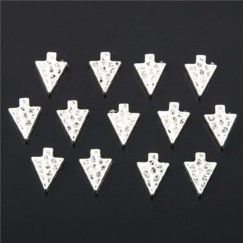 50pcs Retro Silver Color Zinc Alloy Triangle Arrow Charms Pendants Crafts For DIY Necklace Jewelry Bracelet Accessories A2646