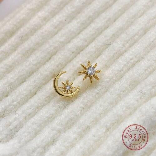 925 Sterling Silver Star Moon Stud Earrings Asymmetrical Earrings Temperament Simple Design Women Fashion Luxury Party Jewelry