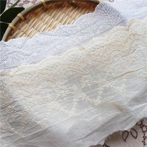 Free shipping 1Yards/lot Width 17cm Beige/White/Bleach 100% cotton embroidered lace fabrics, Womens clothing diy trim W189