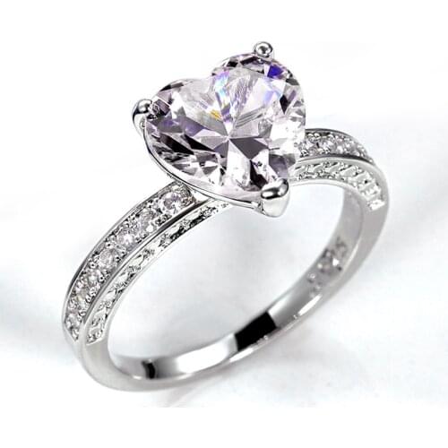 Huitan Charming Pink Heart Ring Women Stylish Party Accessories New Design Love Ring Valentines Gift Statement Jewelry Wholesale