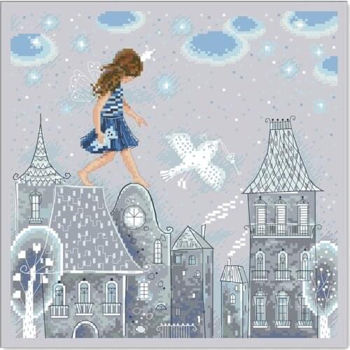 Walking on roof cross stitch kit cartoon girl snow 14ct silver grey unprint canvas cotton silk thread embroidery DIY needlework