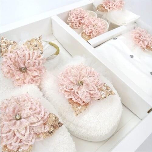 Puerperal Mother Baby Set Baby Girl Baby Shower 0-3 Moon Natural Laurel Soap Gift