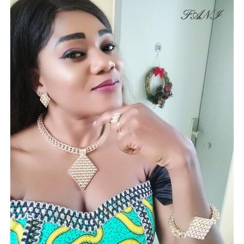 Fani Fashion Wedding Woman Costume Bridal Jewelry Set Dubai Gold Mysterious Charming Necklace earrings bracelet ring Jewelry set