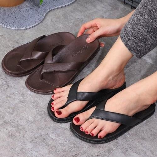 Summer Flat Fashion Anti-slip womens Slippers Outdoor Solid Classics Concise Flip Flops Neutral Retro men Beach Shoes
