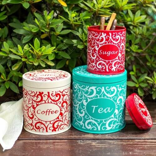 Painted Metal Storage Jars with Lid Kitchen Cereal Dispenser Retro Decorative Desktop Coffee Pot European Home Decoration