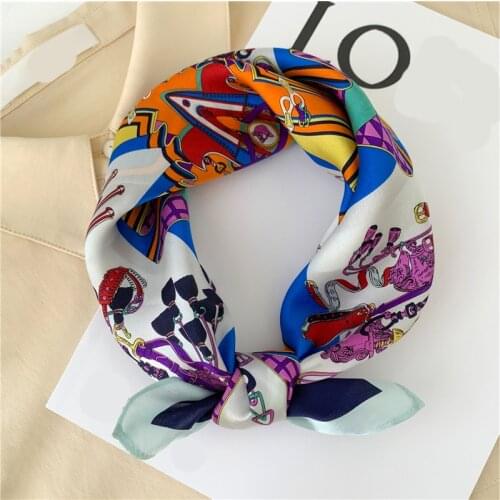 2021 Spring Small Scarf Foulard Lady 100% Natural Real Silk Square Scarves Hairband Design Print Neckerchief Bandana
