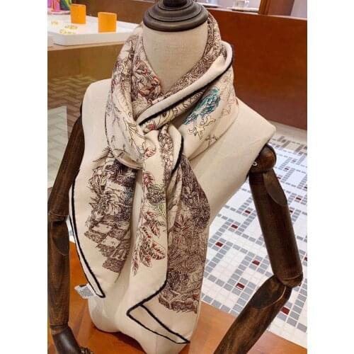 2020 new arrival classic 65% cashmere 35% silk scarf twill hand made roll 140*140 cm squareshawl wrap for women lady gift