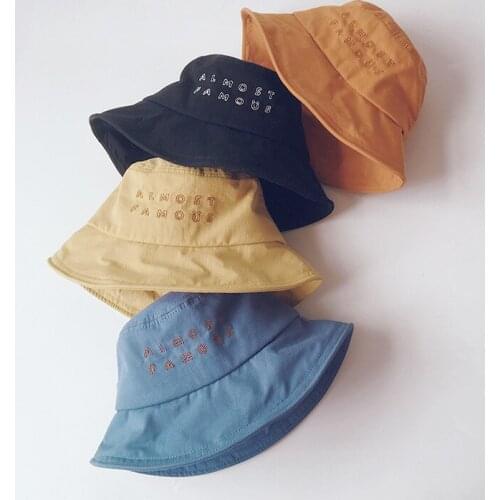 Korean Style New Spring Baby Kids Letters Embroidery Buckets Hats Vacation Outdoor Children Sunshade Hats Adjustable Belt