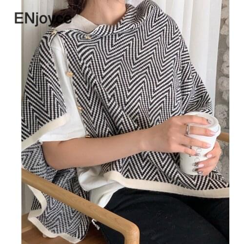 2020 New Design Autumn Winter Poncho for Women Female Cashmere Wool Ponchos Leather Hem Shawl Knitted Women Poncho Scarf