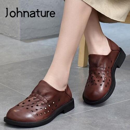 Johnature Women Sandals Shoes Genuine Leather 2021 New Summer Retro Sewing Flat With Handmade Concise Casual Ladies Sandals