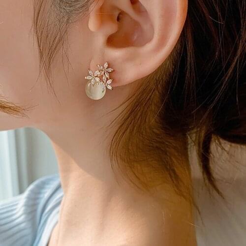 Trendy Yellow Opal Stone Stud Earrings Shiny Rhinestone Gold Crystal Flower Piercing Earring For Women Bridal Christmas Gift