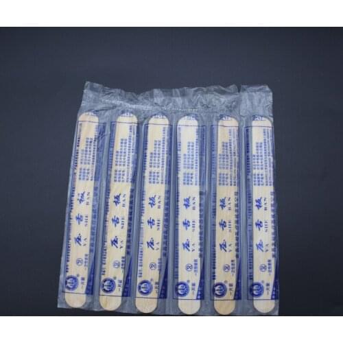 200 pcs Sterilized Disposable Wooden Tongue Depressor Medical Aseptic Tongue Depressor Oral Inspection Tongue Depressor
