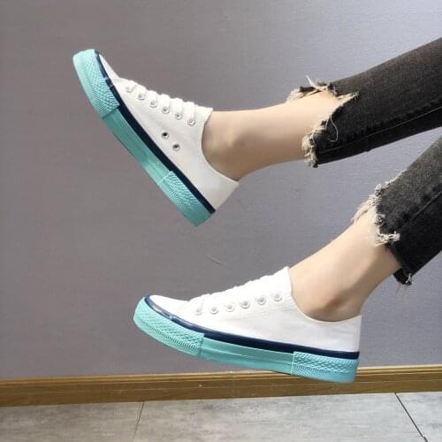 Womens Canvas Sneakers Women Casual Fashionable Sports Shoes Vulcanized Woman Summer Soft Bottom Flat Shoe Ladies White Lacing