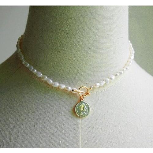 Newest Unique White Baroque Pearl Necklace Gold Color Fashion Style Coin Charm Choker Necklace 45cm For Women Girl Jewelry Gift