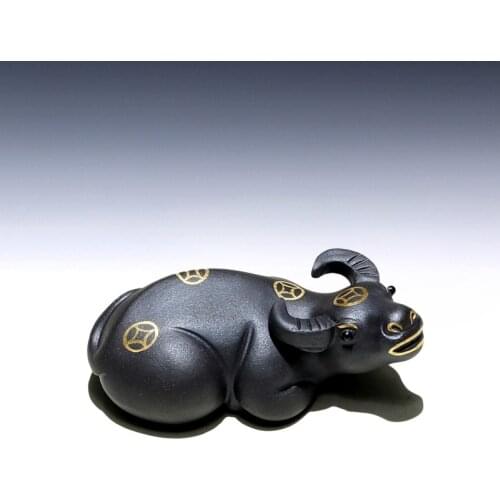 Chang tao 】 yixing undressed ore purple sand tea accessories play tea pet furnishing articles paint black mud Taurus