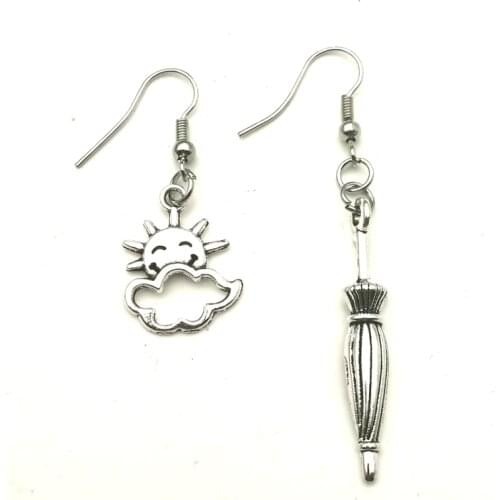 1 Pair of Personalizeds Sun Dark Clouds Hanging Umbrella Earrings Round Punk Hoop Earrings Jewelry Women Men Fashion Earrings