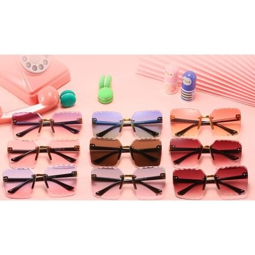 Square Kids Sunglasses Boys Gradient Fashion Children Sun Glasses Rimless Girls Outdoors Travel UV400 Protection Eyewear