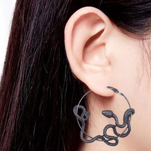 Cool Punk Big Snake Hoop Earrings Vintage Crazy Twining Black Snakes Earings Women Animal Pendant Statement Earrings Jewelry