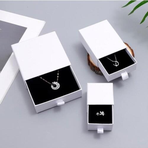 High Quality 1pc Display Boxes Bag Necklace Bracelet Box White Jewelry Box Kraft Paper Favour Bulk Gift