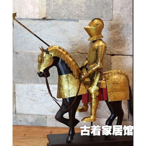 The European Medieval Knight / European style of the ancient Samurai iron horse model Internet cafe / bar restaurant decoration