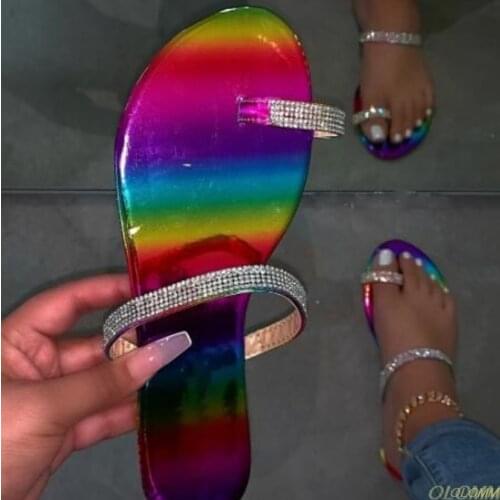 Women fashion wild beach slippers 2020 new rhinestone bright diamond flat sandals flip flop home outdoor travel student slippers