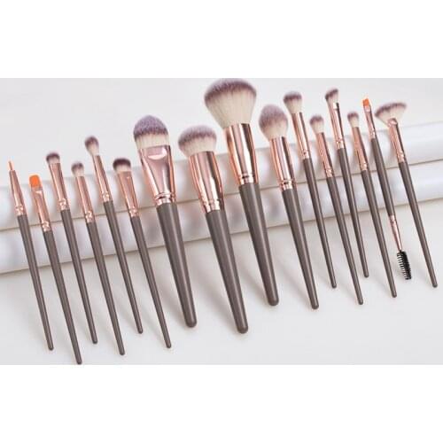 16 PCS Makeup Brush Eye Shadow Brush Eyebrow Brush Foundation Brush Powder Brush High Quality Skin-friendly Portable Makeup Tool