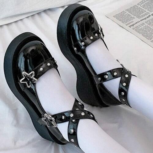Platform Lolita Shoes Star Buckle Mary Janes Shoes Women Cross-tied Platform Shoes Patent Leather Girls Shoes Rivet Casual Shoes