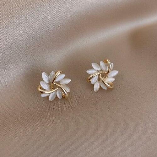 Fashion Opal Flower Earrings for Women 2021 New Elegant Jewelry Female Trendy Stud Earrings Delicate Sweet Ear Studs Dropship