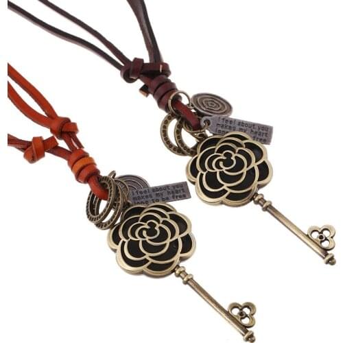 Vintage Retro Long Chain Necklace Alloy Flower Key Pendants Adjustable Genuine Leather Chokers Women Men Fashion Sweater Jewelry