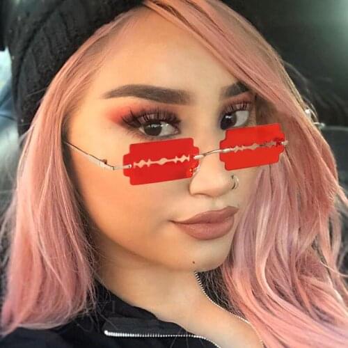 2021 New Personality Sunglasses For Women Metal Rimless Sunglasses European American Dance Funny Glasses 026