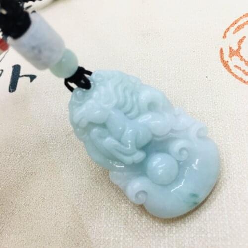 Pure natural Emerald jade Hand-carved two-color zodiac horse pendant with simple necklace Men and women sweater chain