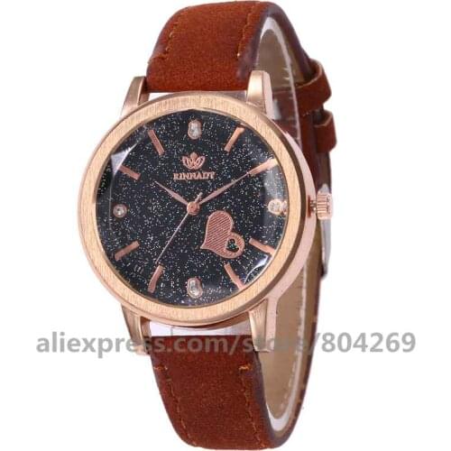 Mens Fashion Leather Watch Luxury Alloy Watch Hot Sale Heart Business Casual Quartz Watch Fashion Starry Sky Wrist Watches