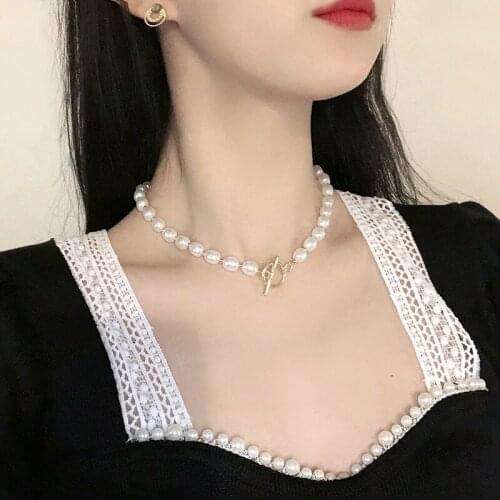 Women Luxurious Pearl Necklace 2021 New Delicate Necklace Fashion Clavicle Chain Female Sweet Jewelry Sweater Chain Accessories