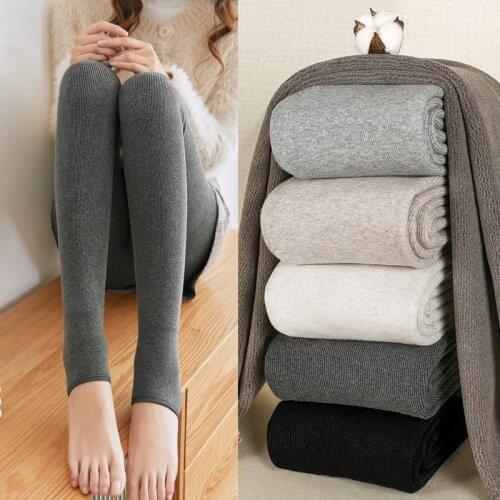 Winter Velvet Leggings Womens Warm Pants Cold-Resistant Solid Color Leggings Stretchy Comfortable Keep Warm And Fleece Legging
